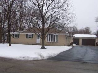 633 Russell Ave, Winthrop Harbor, IL