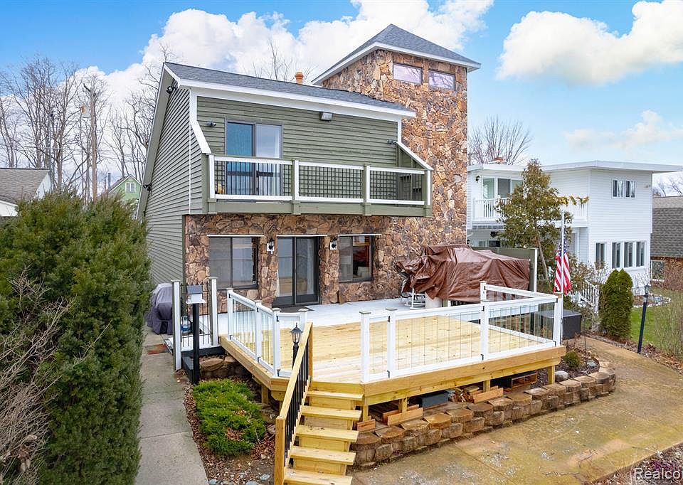3432 Rush Lake Rd, Pinckney, MI 48169 Zillow