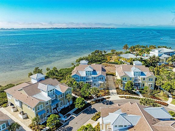 3rd image of 268 SAINT LUCIA DRIVE #101
