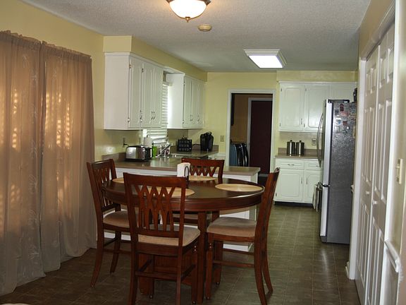 2nd image of 288 Andrew Jackson Dr