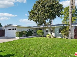 17845 Stagg St, Reseda, CA 91335