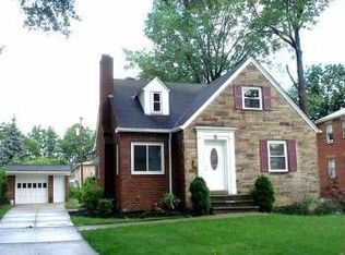 774 E 236th St, Euclid, OH 44123