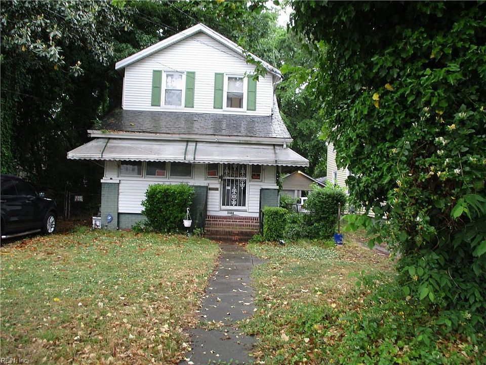 1st image of 2104 Elm Ave