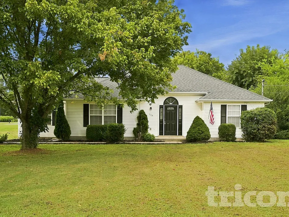 128 Royal Garden Dr