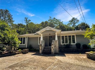 10890 Old Sound Ave, Mattituck, NY 11952