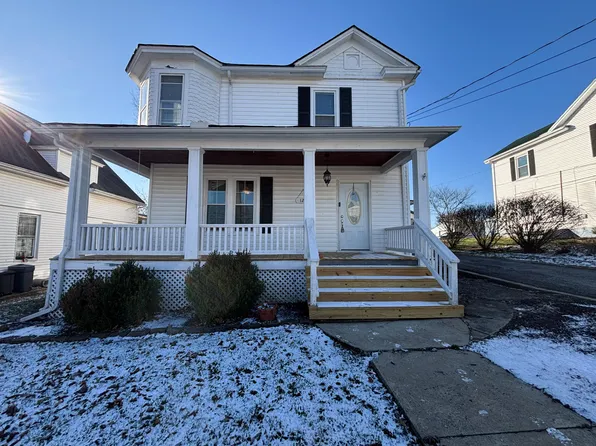 127 Mills Ave, Flemingsburg, KY 41041