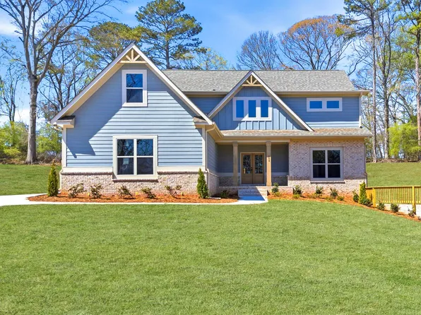 158 Races Rd, Hoschton, GA 30548