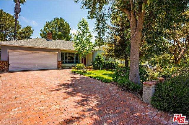 1st image of 4546 Rockland Pl