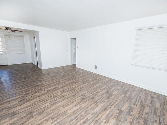 2nd image of 4530 Ohio St