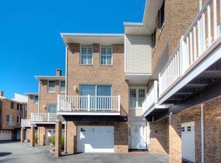1205 Beach Ave APT 11, Cape May, NJ 08204