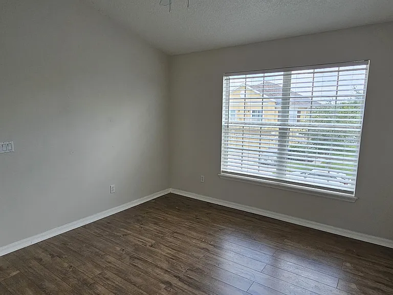 10845 Derringer Dr — Photo 11