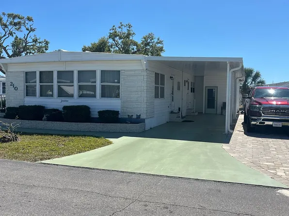 210 Mantua Dr, Venice, FL 34285