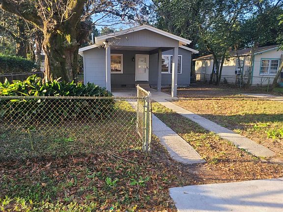 2nd image of 3007 W Mallory St