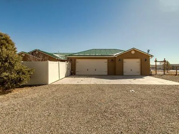 14 Alexandria Dr, Edgewood, NM 87015