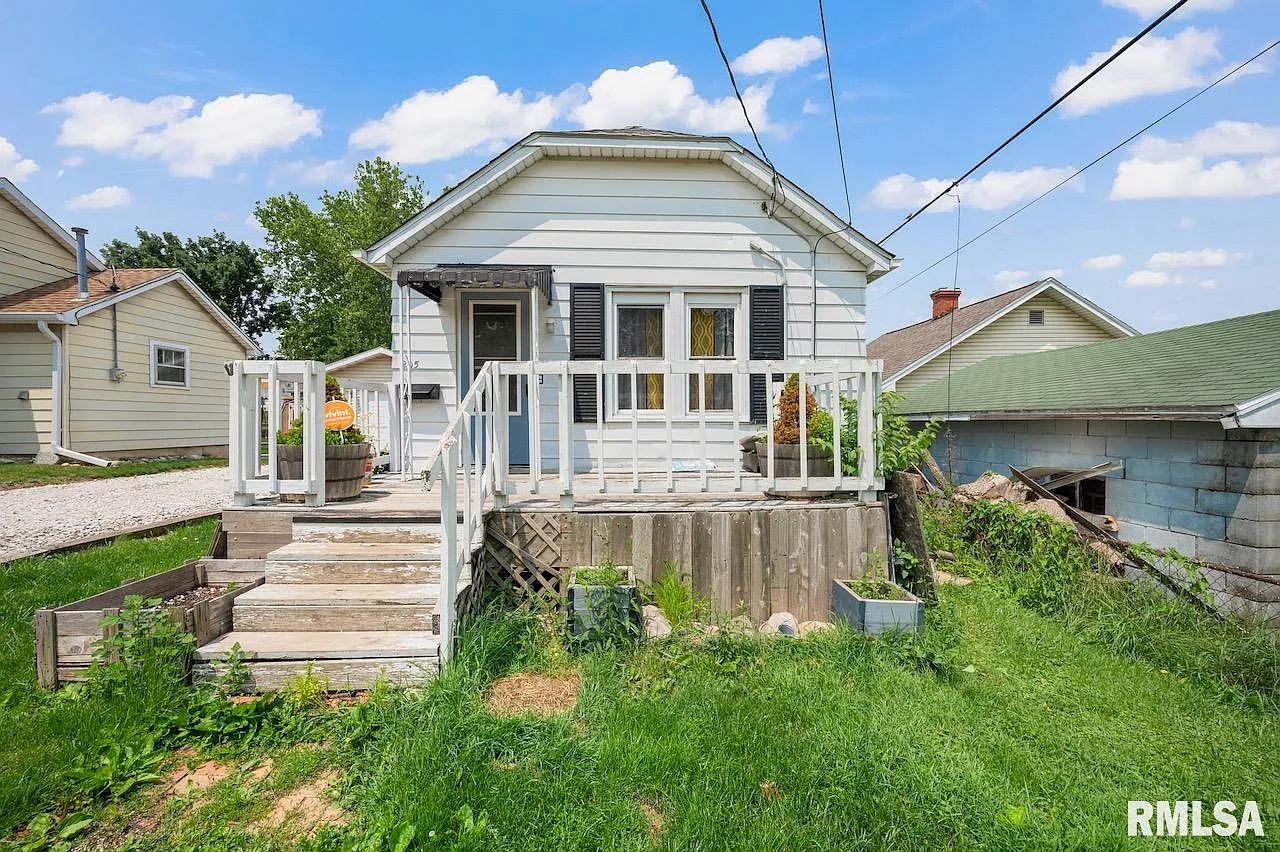 205 E Garfield Ave photo 1