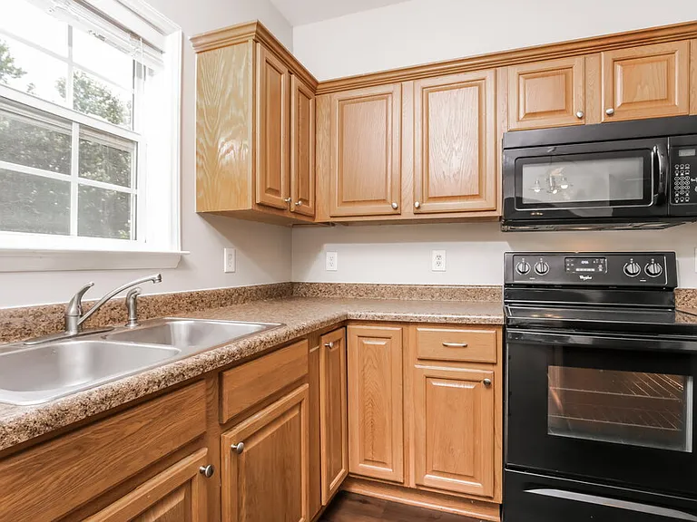 318 Jewel Haven Way — Photo 9