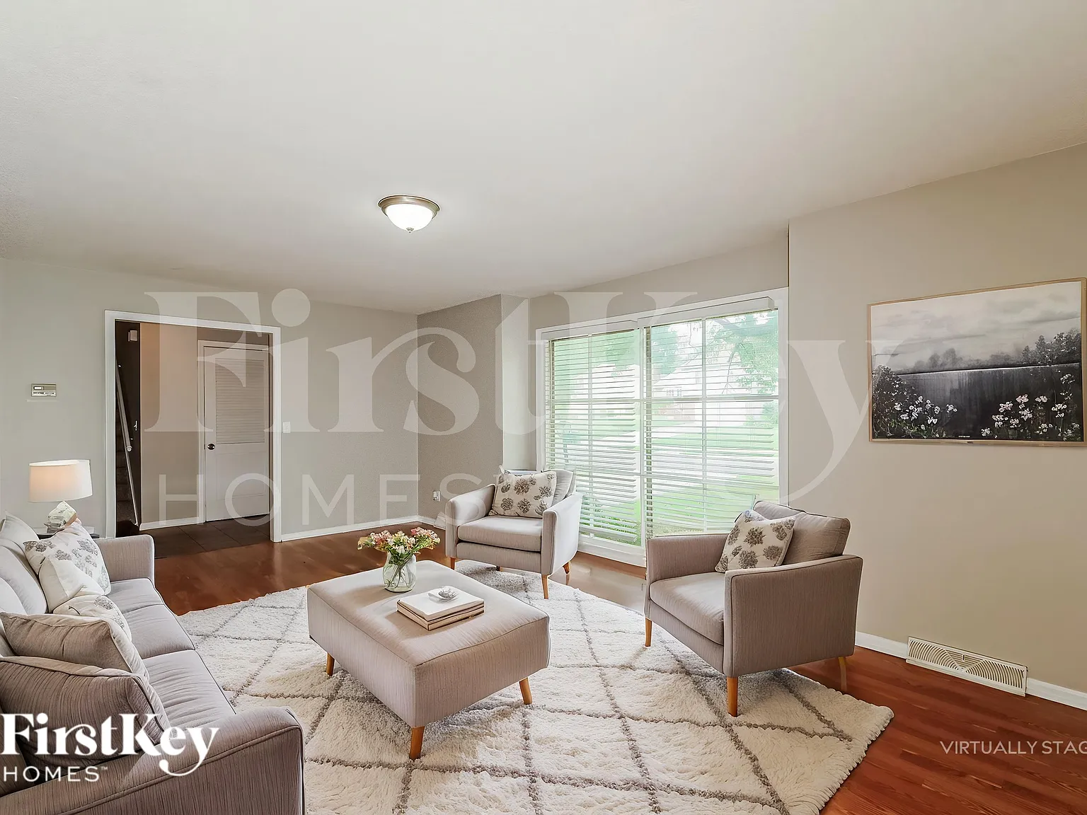 4 bed, 2.5 bath, 2379 sqft, $2,455 — Photo 3