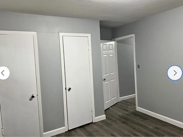 4200 Emerson St — Photo 4