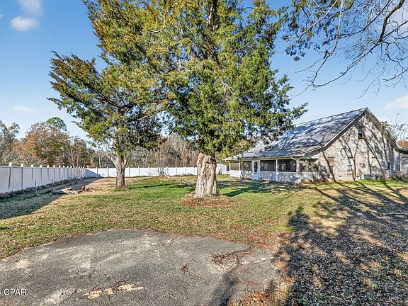 2nd image of 3136 Aycock Rd