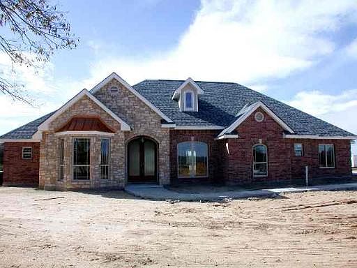 1st image of 138 WHISPERING OAKS