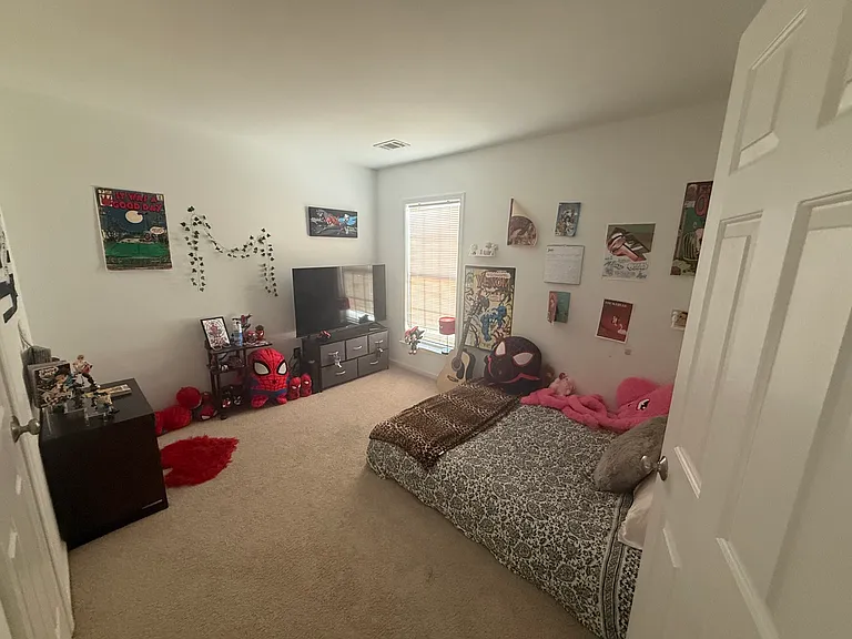 612 Friars Head Ct — Photo 15