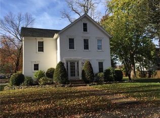 23 Bruyn Tpke, Wallkill, NY 12589