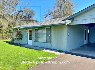 822 E 35th Pl, Eugene, OR 97405