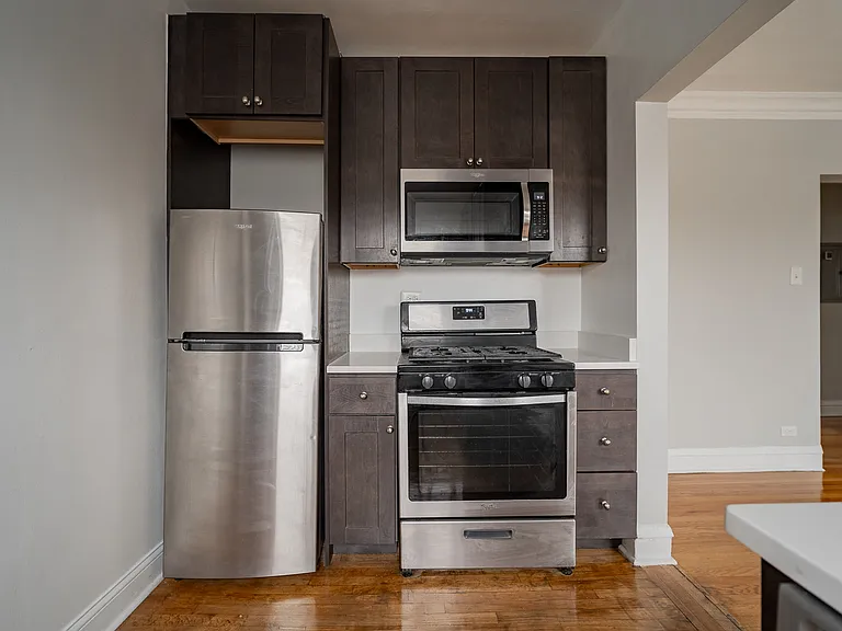 4742-48 S. Woodlawn Ave — Photo 21