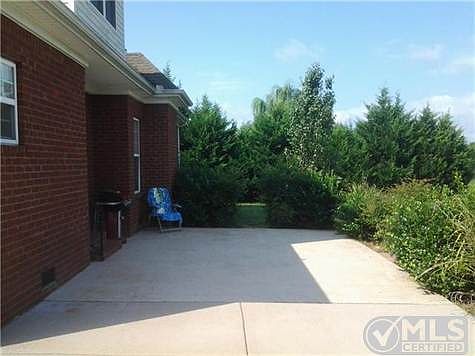 2nd image of 1321 Balson Dr
