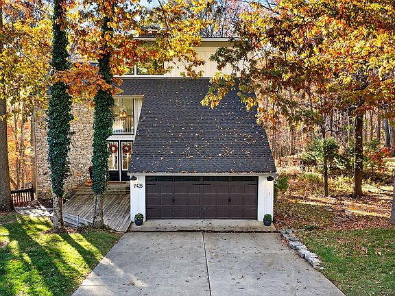 4th image of 9428 S Harbour Pointe Dr