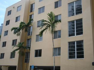 210 SW 11th St APT 302, Miami, FL 33130