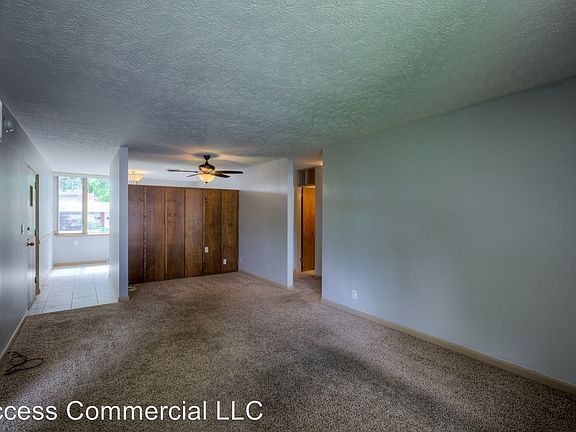 4th image of 4815 S 131st St APT 18