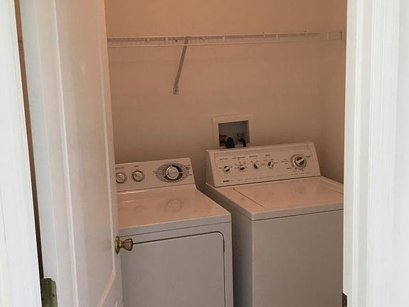 3rd image of 26511 Snowberry Ln