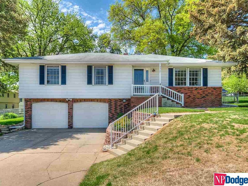 1st image of 3524 Parkview Dr