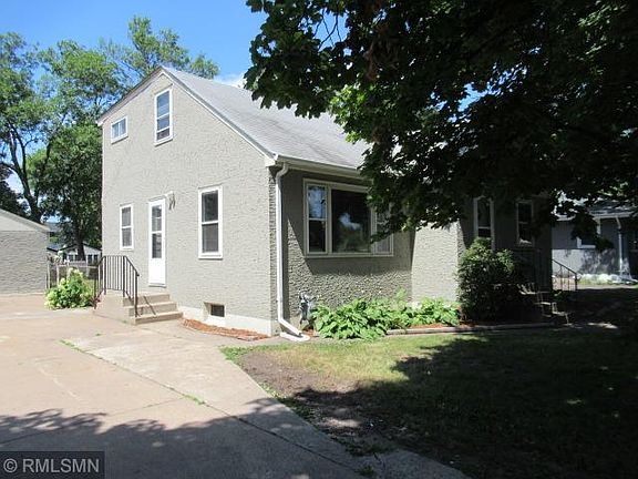 3rd image of 1032 7th Ave S