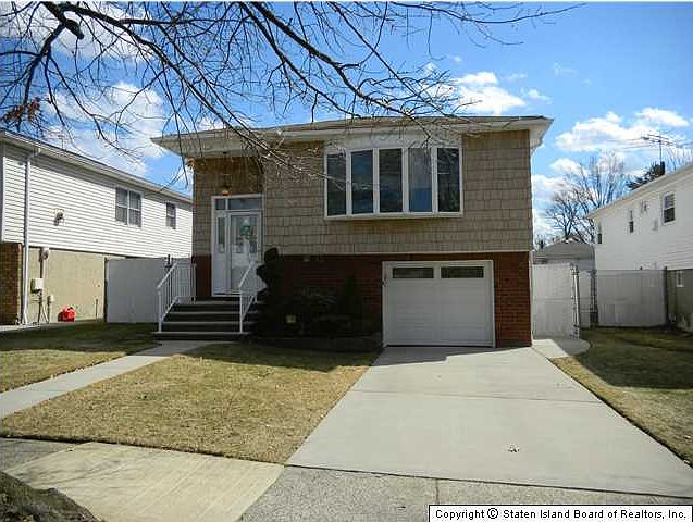 1st image of 764 Lamont Ave