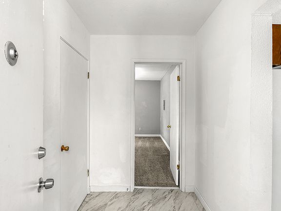 3rd image of 1020 J St #7