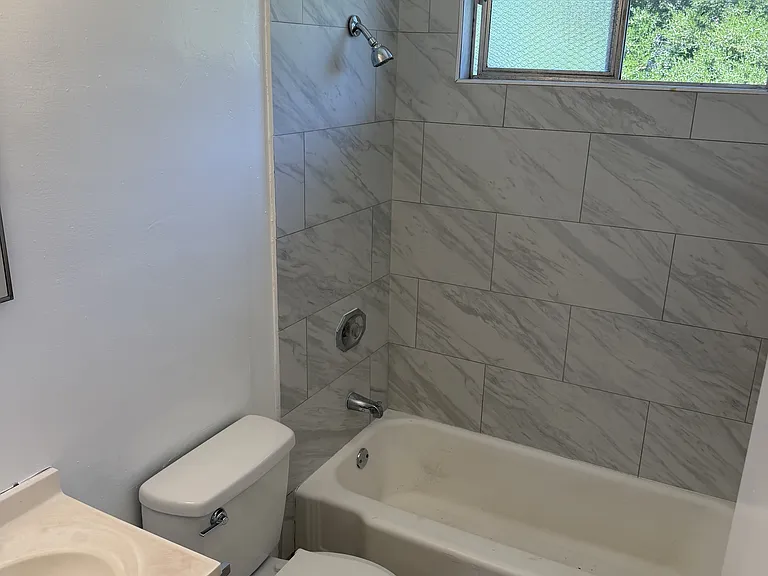 1356 Lincoln Ave — Photo 13