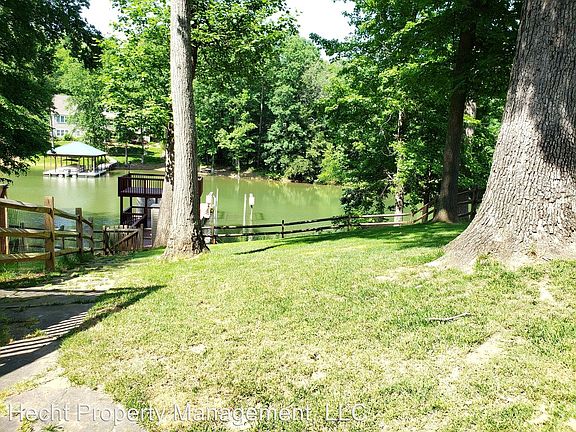 2nd image of 7961 Woodhill Cove Ln