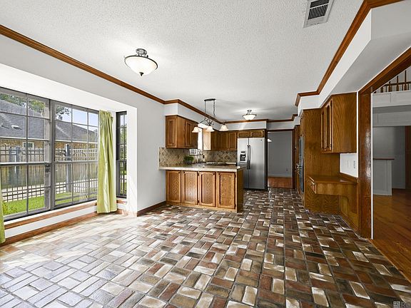 3rd image of 5131 Hickory Ridge Blvd