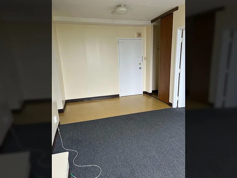 401 Princess St — Photo 18