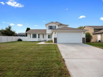 7806 Snoqualmie Dr, Pasco, WA, 99301