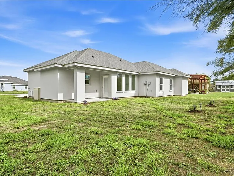 1212 Esperanza St — Photo 16