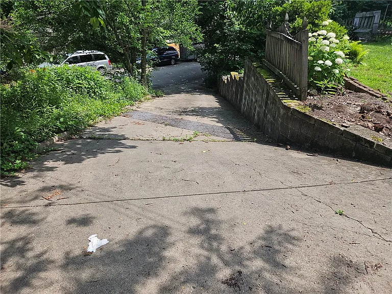 713 Hazelwood Ave — Photo 40