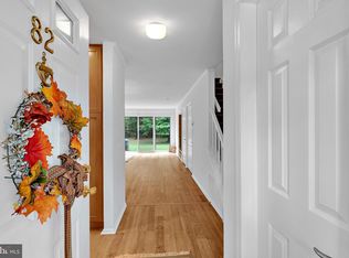 82 Sycamore Ct, Lawrence Township, NJ 08648