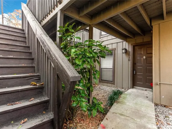 2610 Cumberland Ct SE, Smyrna, GA 30080