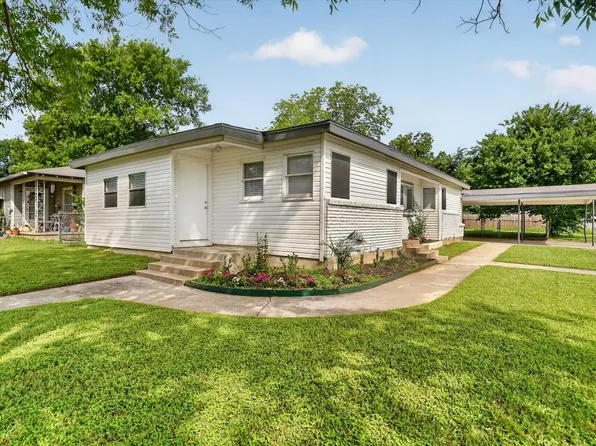 1102 Poindexter Ave, Cleburne, TX 76033