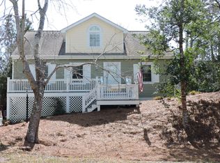 9313 Coast Guard Rd, Emerald Isle, NC 28594