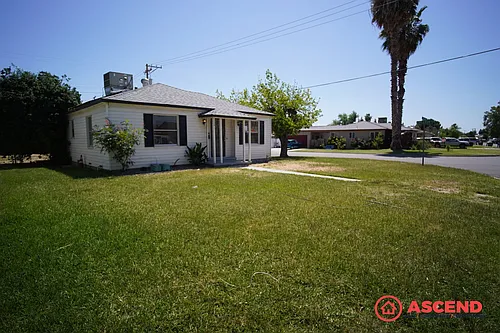 1241 Castaic Ave Photo 1