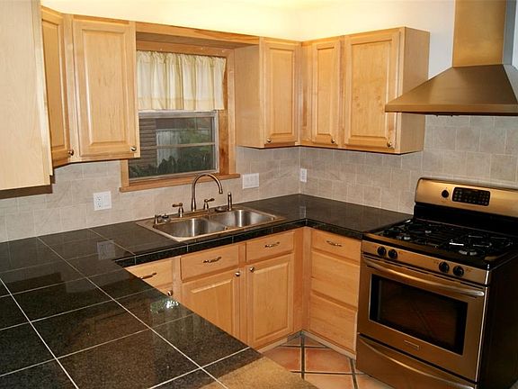 Stainless steel appliances. Gas stove.